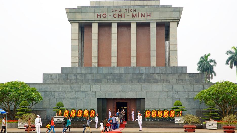 Ho-Chi-Minh-Mausoleum-35809